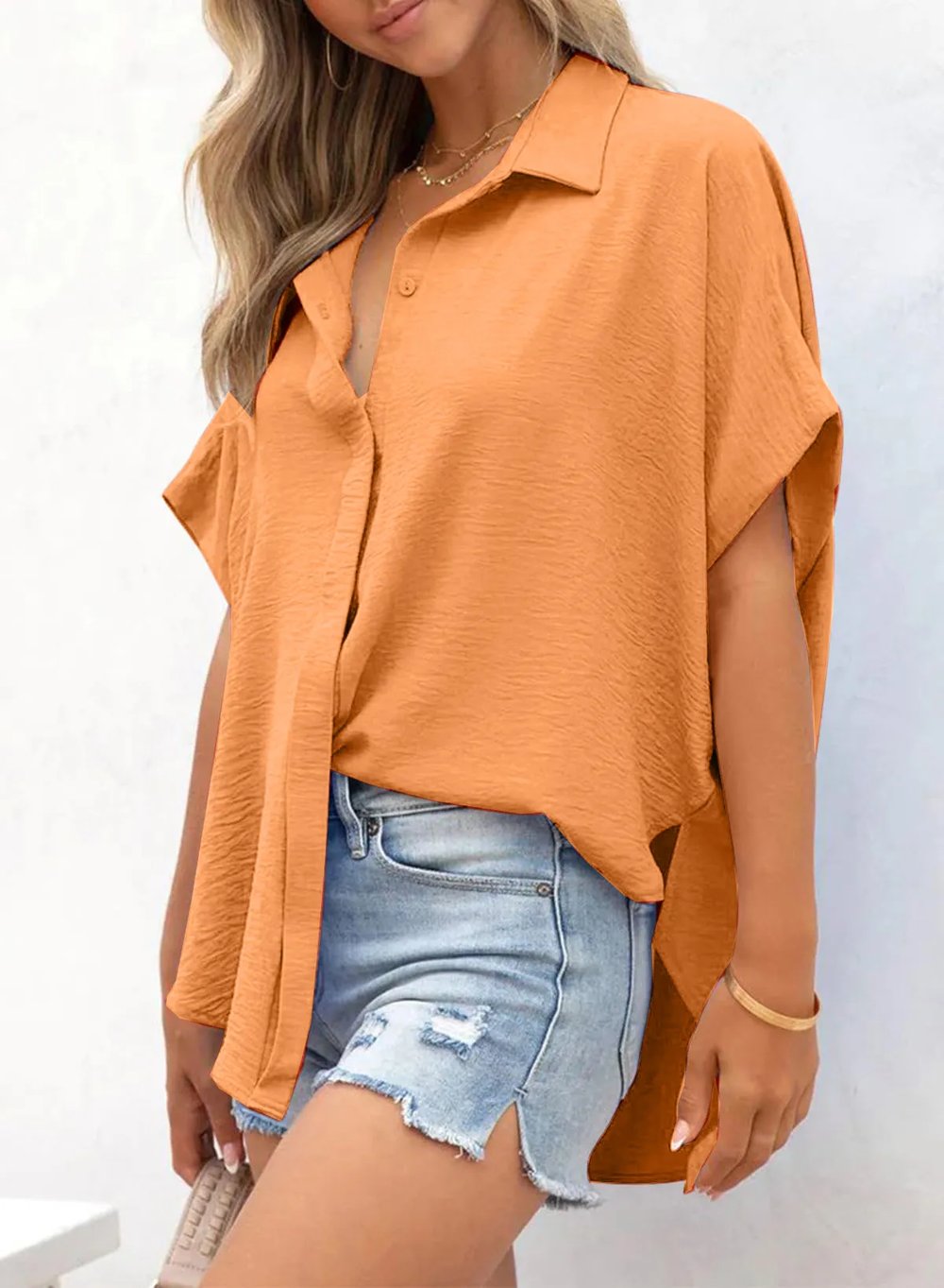 Masha | Chic Button Top